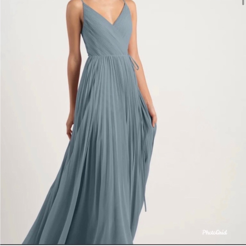 Jenny Yoo- Kimi Dress in Mayan Blue.  ⭐️Discontinued! ⭐️ Size 4